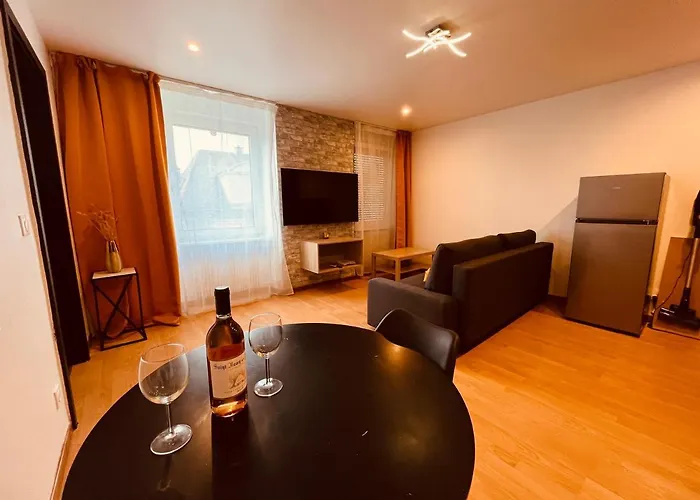 Petit 301 - Lovely - Cuisine - Wifi Apartamento